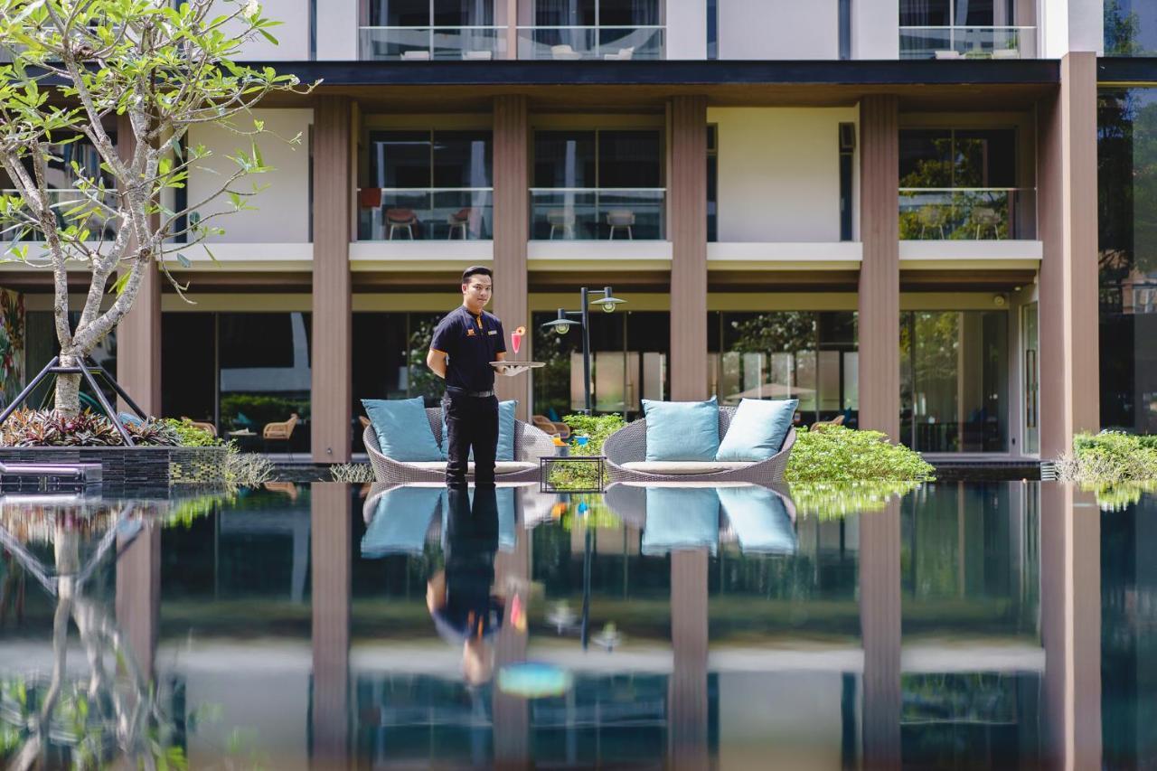 Fifth Pattaya Jomtien By Shiwalai Int Hotel Exterior photo Security guard at a condominium in Thailand